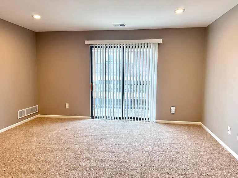 16150 Clarkson Dr #13 — Photo 8