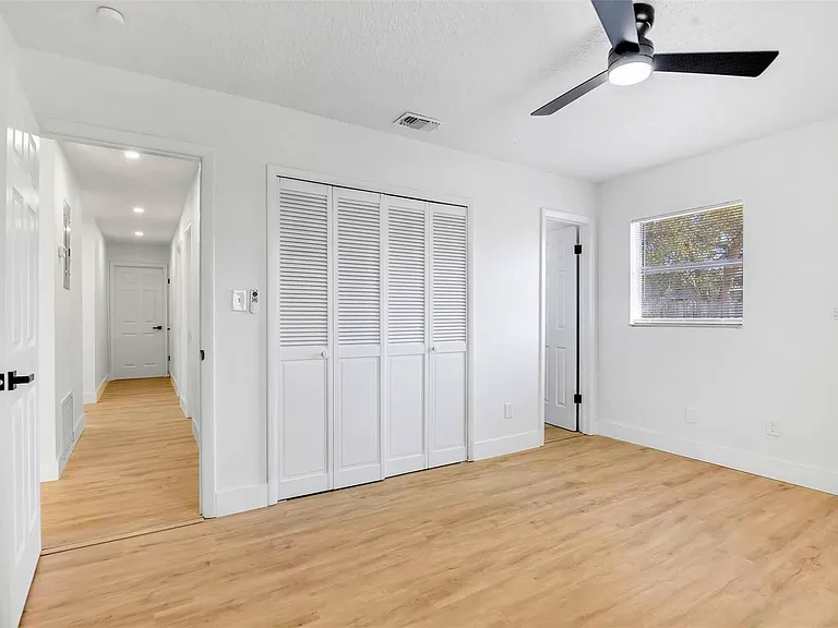 905 Spring Creek Dr — Photo 4