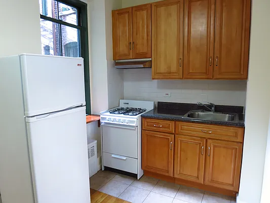 Rented by City & Suburban | media 27