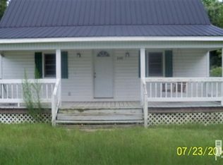 240 Futreal Ln, Beulaville, NC 28518