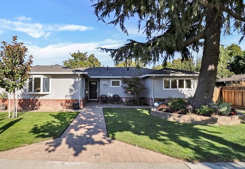 1st image of 2442 Cottle Ave