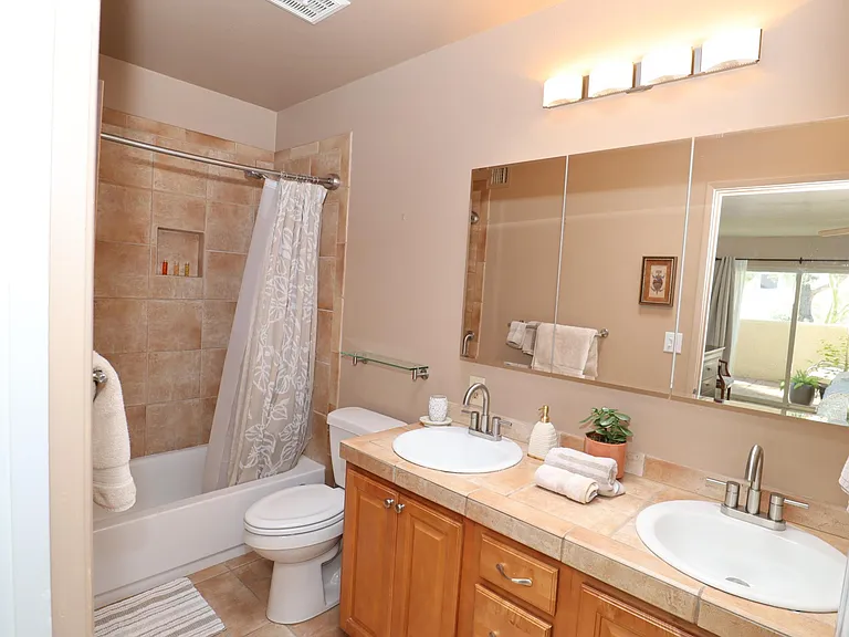 6255 N Camino Pimeria Alta #5 — Photo 16