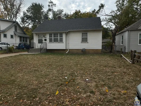 2231 SW 8th Ave, Topeka, KS 66606
