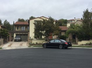 22 Blue Smt, Irvine, CA 92603