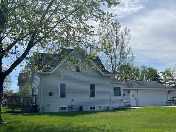 310 4th Street, Taylor, WI 54659