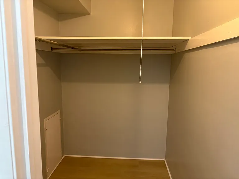 351 Levick St #2 — Photo 7