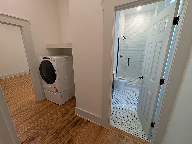 521 Garrard St #2 — Photo 6