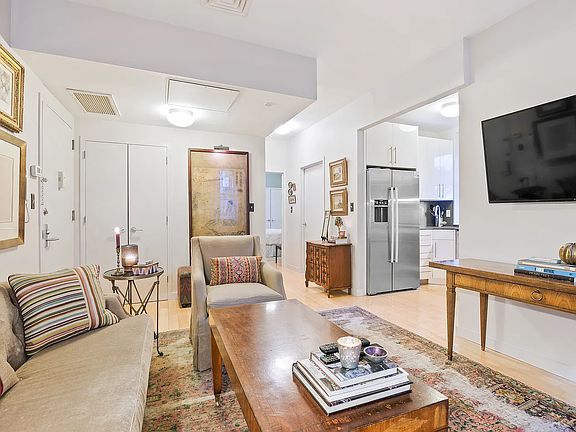 2nd image of 479 W 152nd St APT 1C