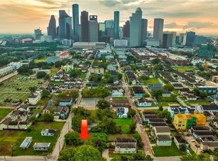 1419 Robin St, Houston, TX 77019