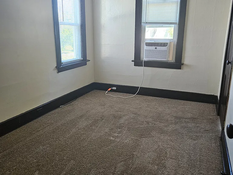 210 Cherry St #2 — Photo 9