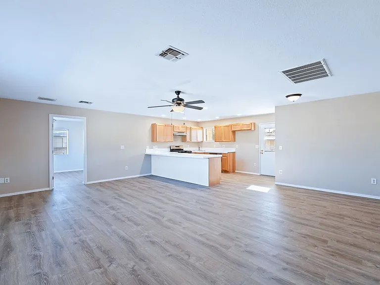 1453 Luna Ln #A — Photo 8