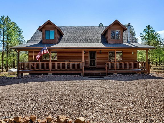 2nd image of 2797 Paradise Pines Rd