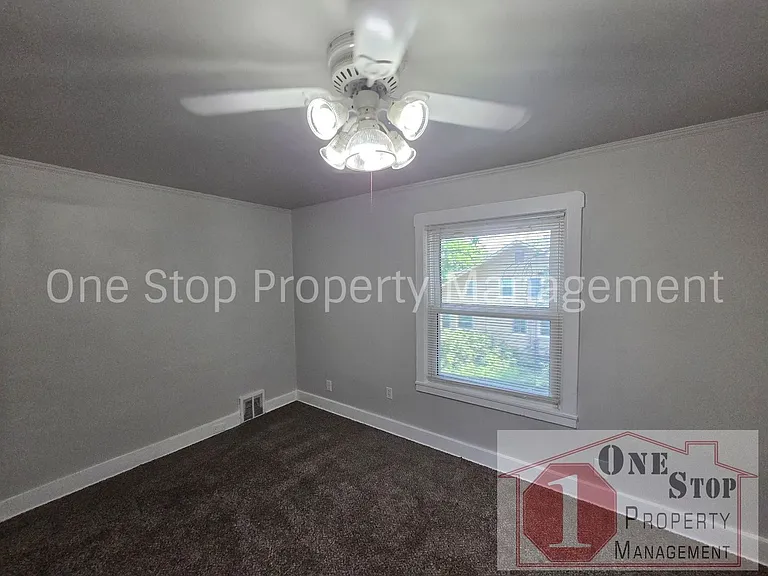 7111 Brooklyn Ave — Photo 17