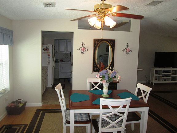 5th image of 4069 Las Brisas Pl