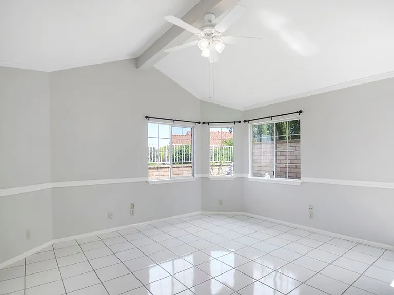 24241 Tama Ln — Photo 6