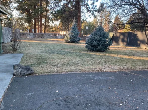21119 SE Bear Creek Rd, Bend, OR 97702