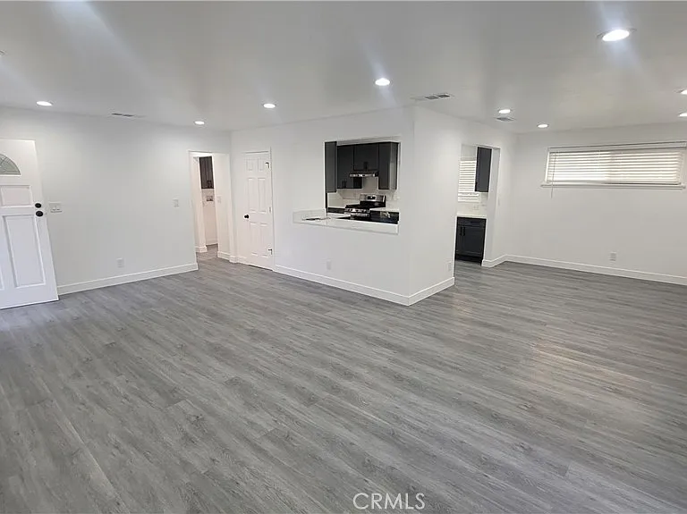 1605 E Santa Ana St — Photo 6