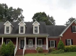 4240 Waters Way, Snellville, GA 30039