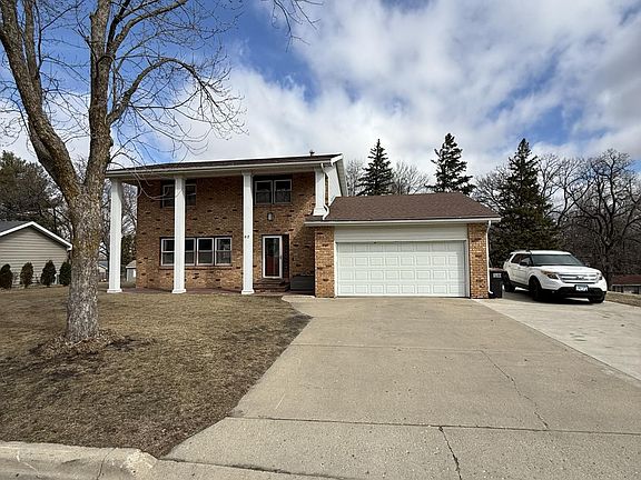 2nd image of 417 Meredith Rd