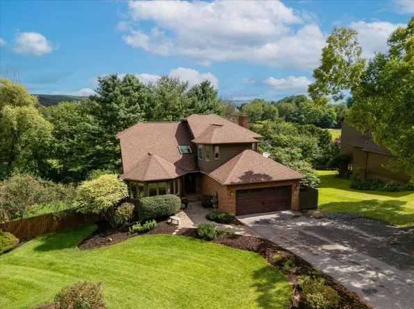 114 Primrose Dr, Blacksburg, VA 24060