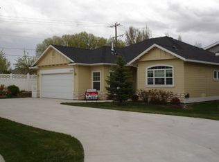 3243 W Monessen, Meridian, ID 83642