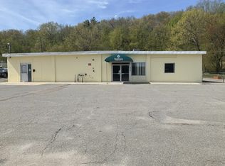 650 N Main St, Leominster, MA 01453