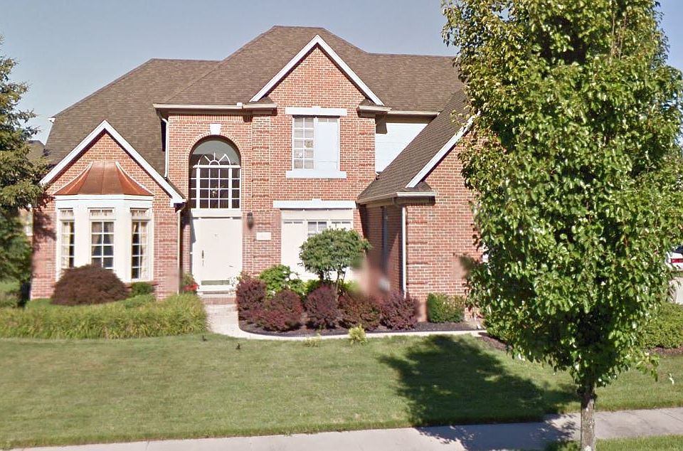 1st image of 54625 White Pine Ln