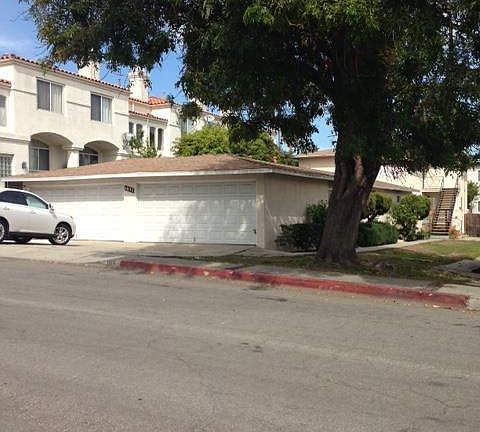 2nd image of 1633 E Palm Ave APT 1