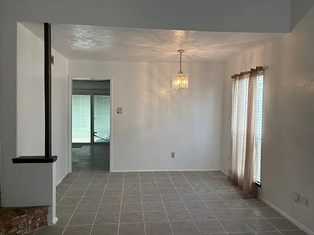 14667 Lourdes Dr — Photo 2