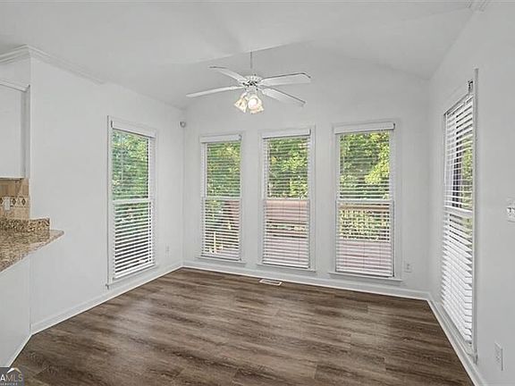 5th image of 503 Deer Cliff Ct