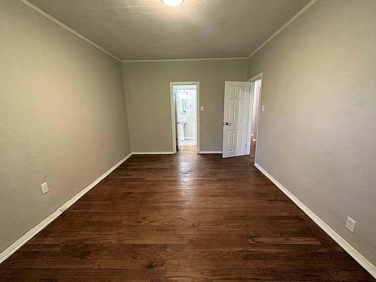 Greenside Manor — Photo 171