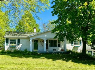 5214 Kunesh Rd, Green Bay, WI 54313