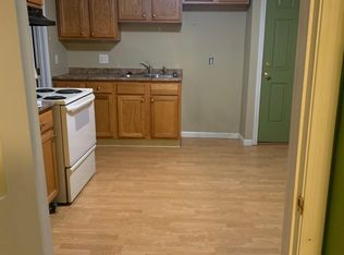 75 Springfield St #1, Chicopee, MA 01013