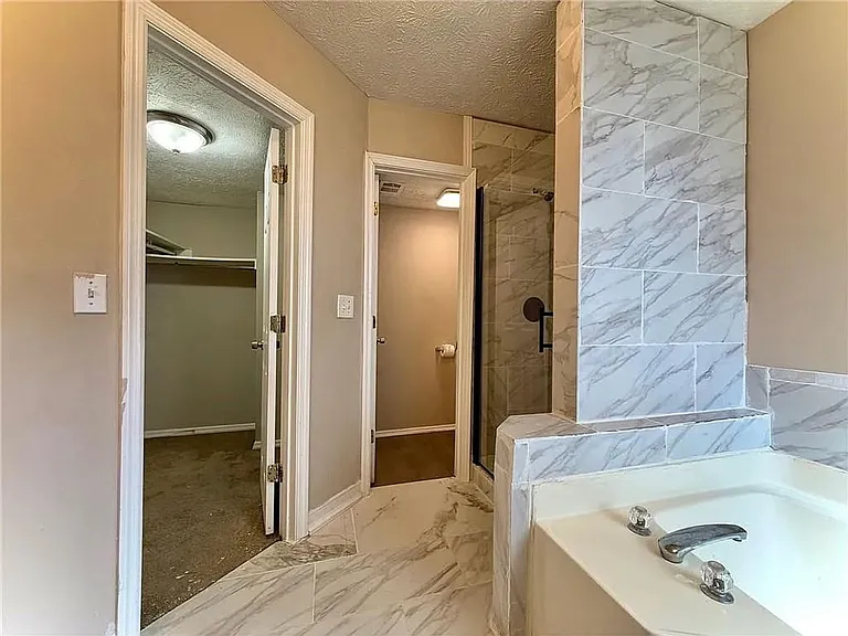 4963 Windsor Downs Ln — Photo 7