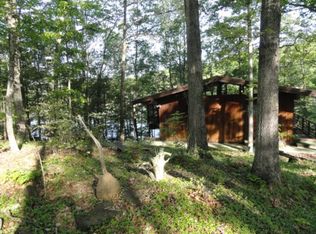 Peninsula Rd, Madisonville, TN 37354