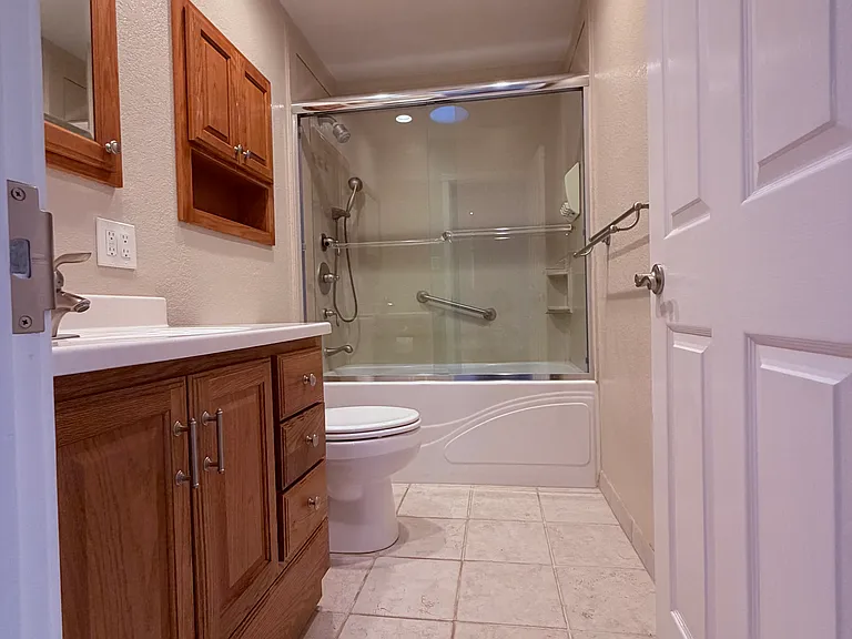 6336 Central Ave — Photo 8