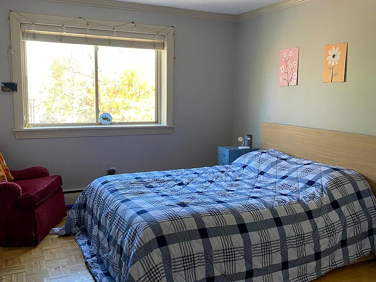 329 Harvard St #32 — Photo 13