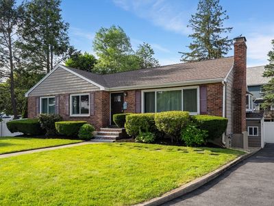 56 Beach St, Woburn, MA, 01801