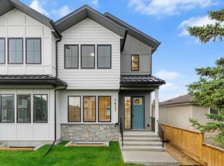 1417 E 41st St SW, Calgary, AB T3C 1X7