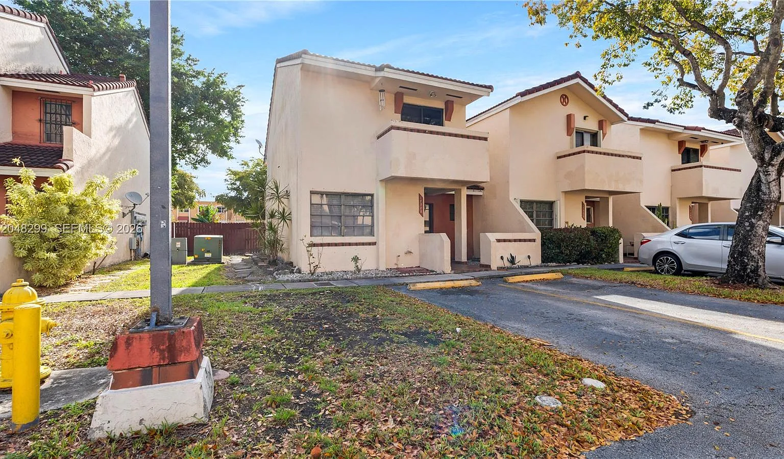 3 bed, 2.5 bath, 1500 sqft, $2,900 — Photo 2