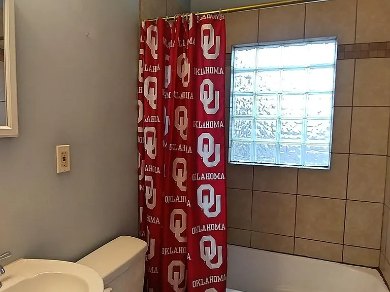 Bathroom 2