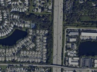 4047 Grove Point Rd, Palm Beach Gardens, FL 33410