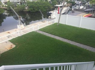 196 La Paloma Rd, Key Largo, FL 33037