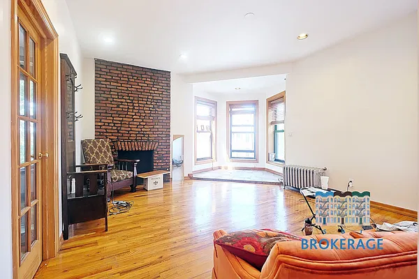 Rented by SBJ Brokerage, LLC | media 11