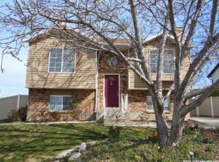 264 W 1650 N, Layton, UT 84041