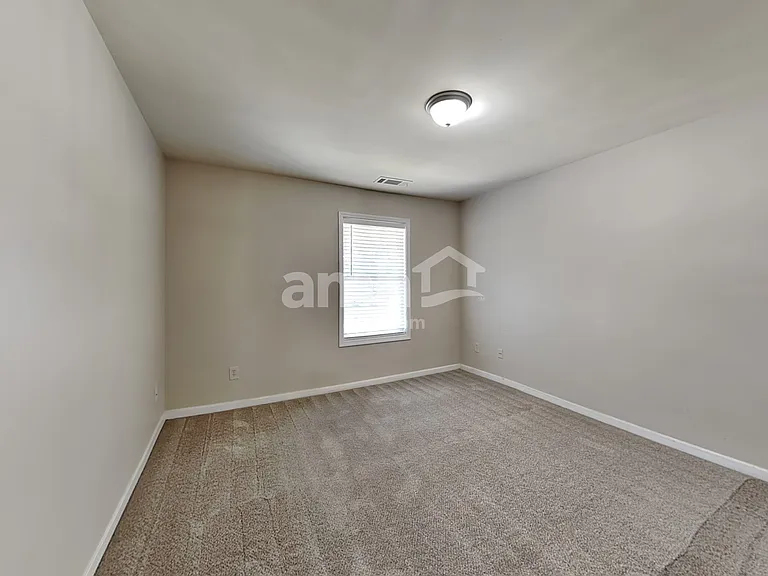 5203 Catrina Way — Photo 19