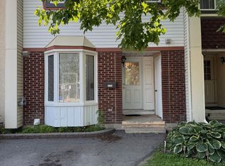 1171 Priory Ln #2, Ottawa, ON K1C1Z8