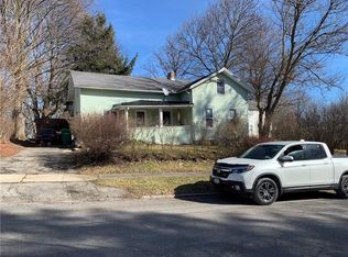 43 Genesee St, Mount Morris, NY 14510