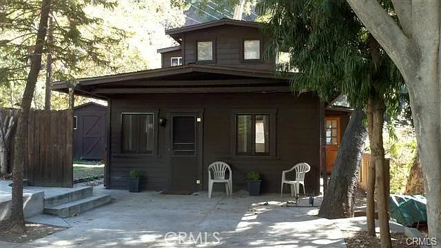 538 Brookside Ln — Photo 1