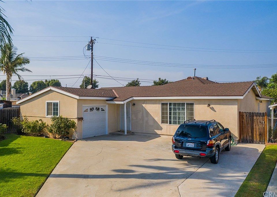 1st image of 921 Duff Ave